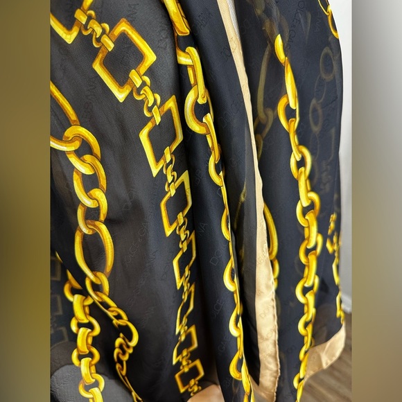 Authentic Dolce & Gabbana Silk Scarf - Picture 7 of 10